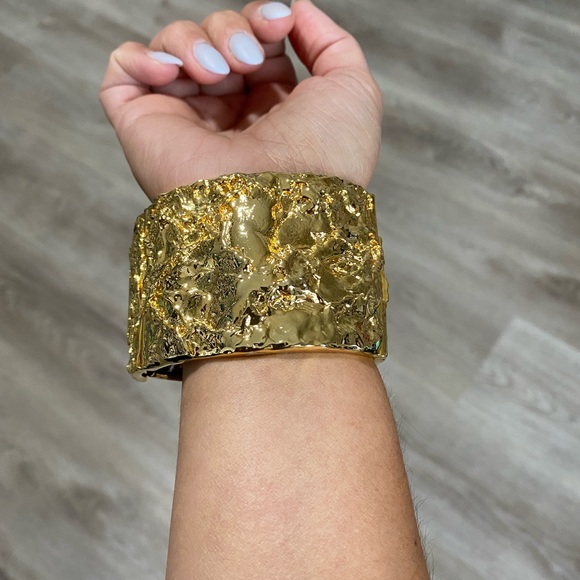 Michael Kors Cuff - Picture 3 of 8